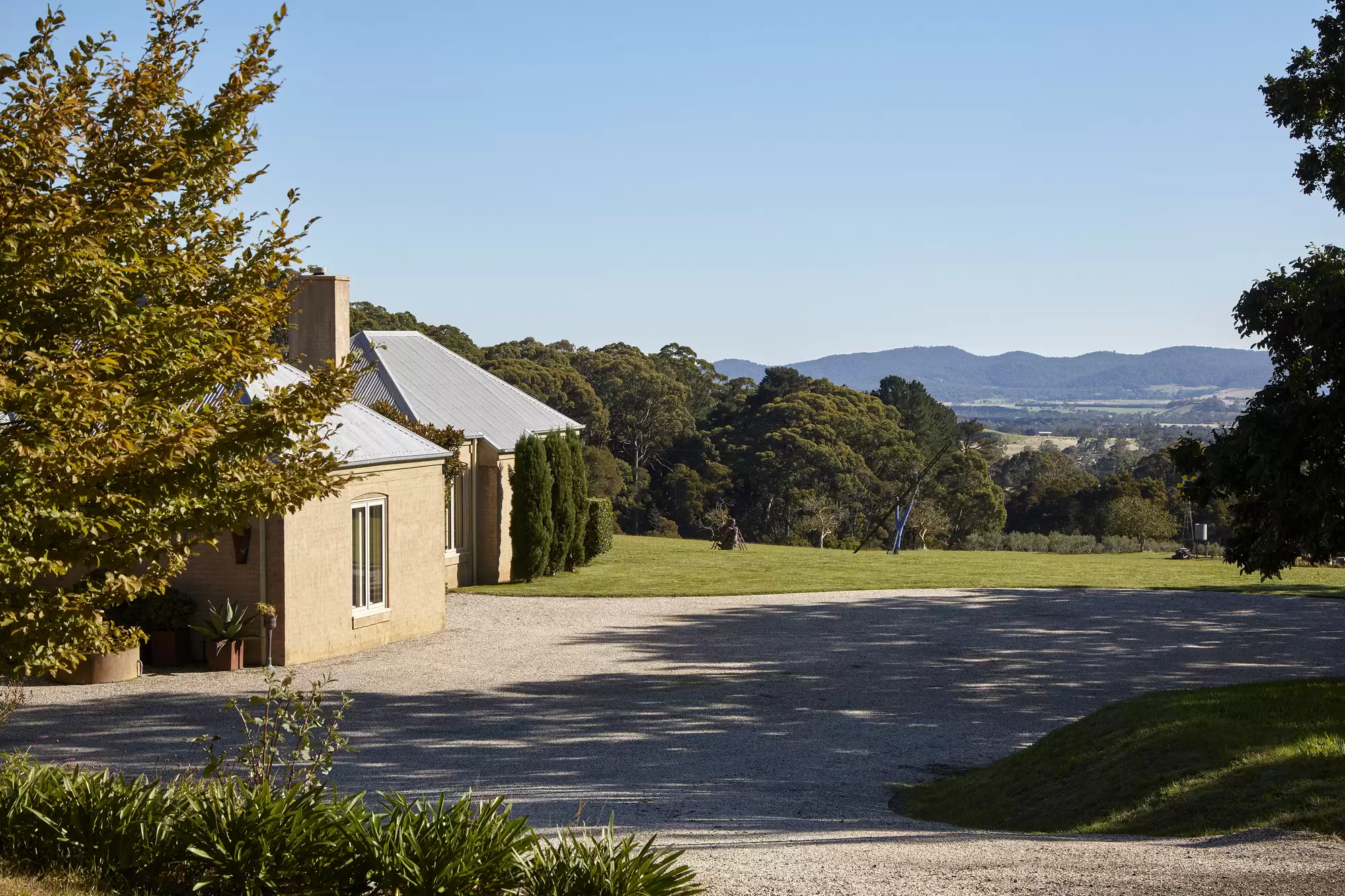 101 Hylands Road, Hesket Sold by Melbourne Sotheby's International Realty - image 2