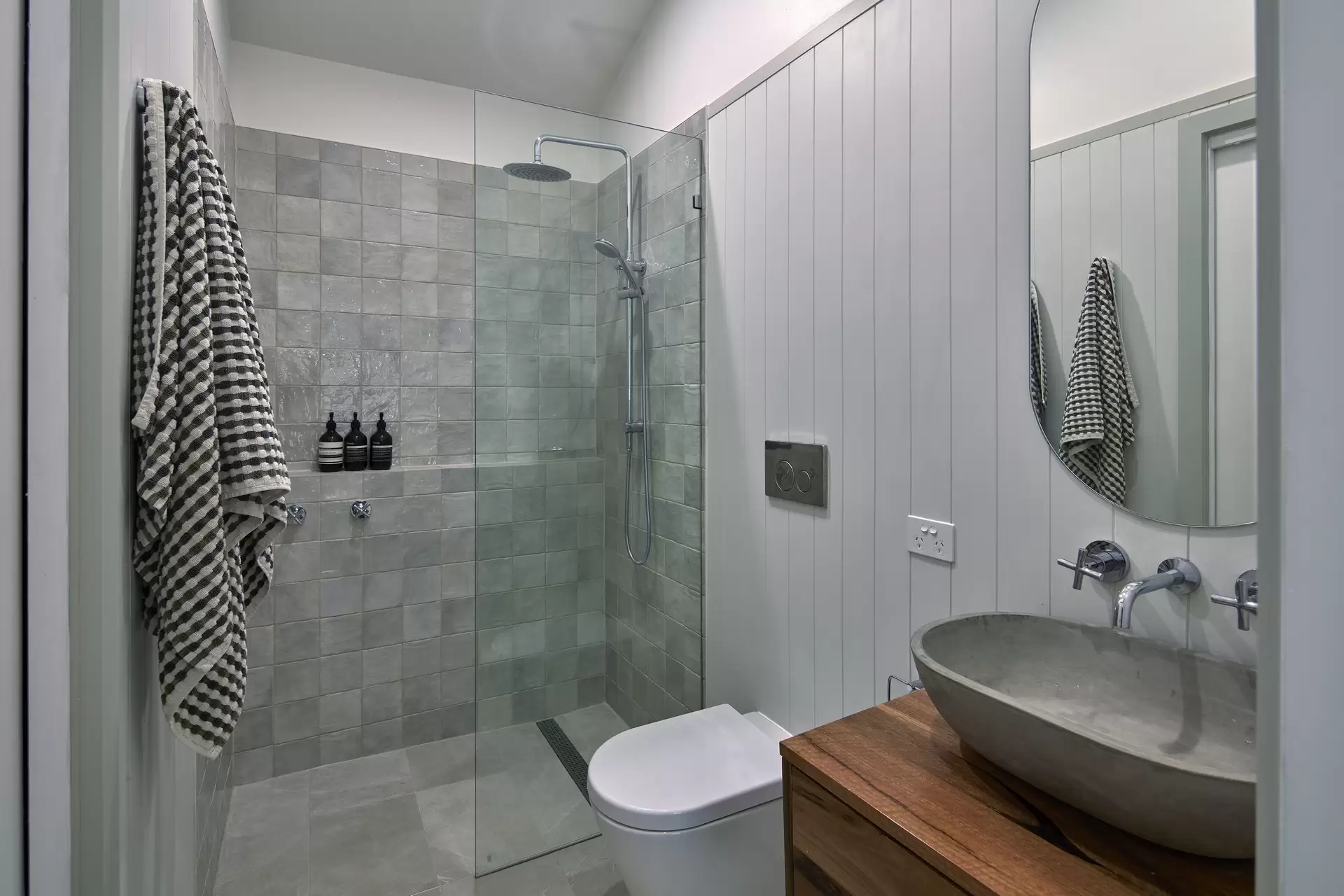 59 Duggan Road, Gisborne For Sale by Melbourne Sotheby's International Realty - image 1