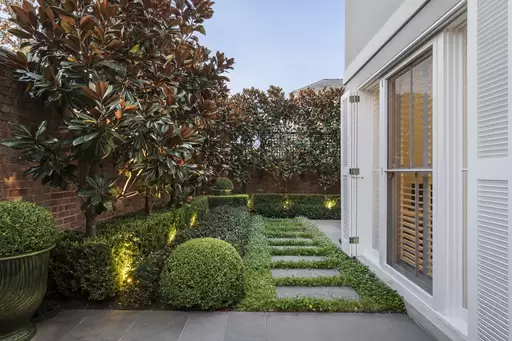 22 Airlie Street, South Yarra For Sale by Melbourne Sotheby's International Realty