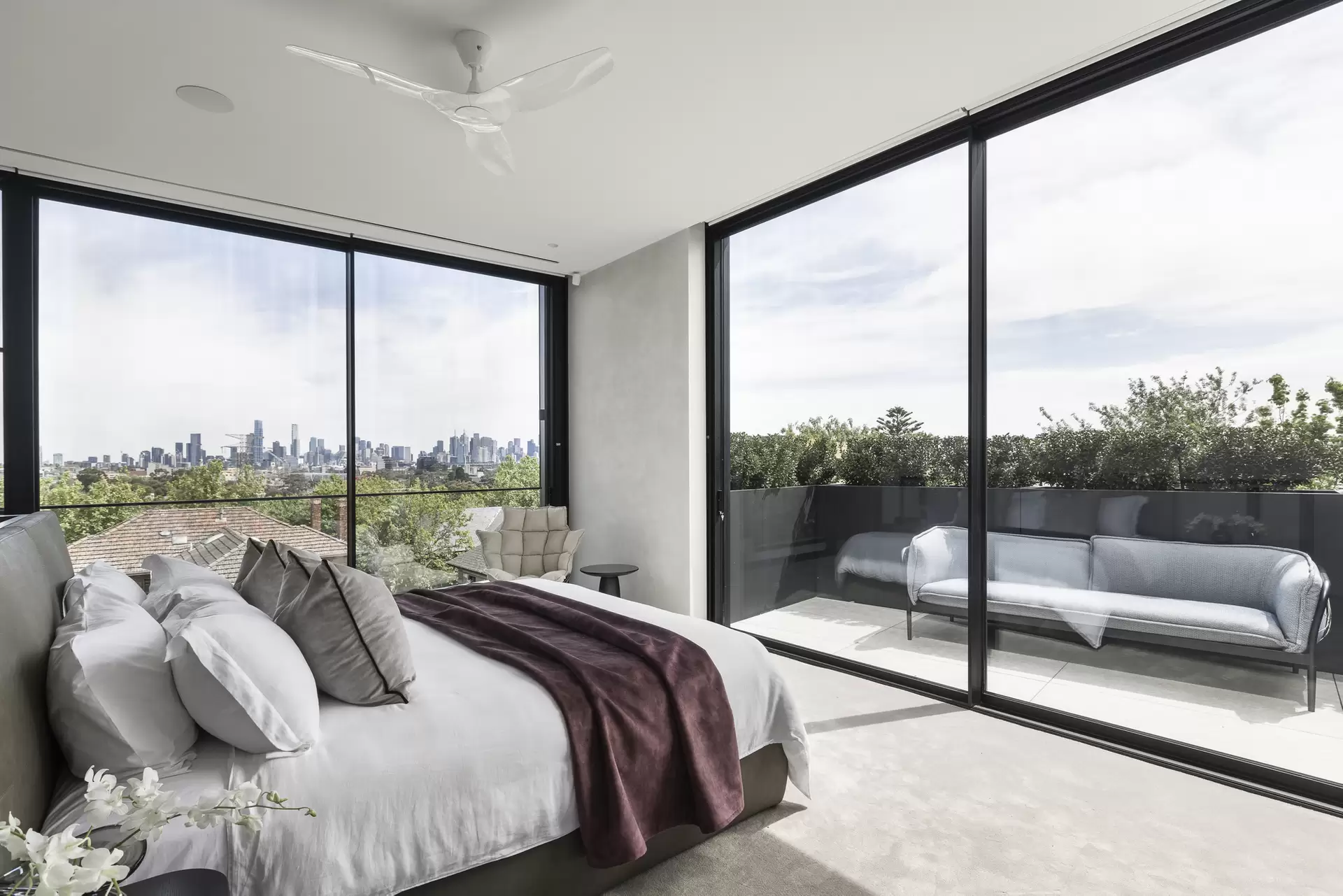 12 Hill Street, Toorak For Sale by Melbourne Sotheby's International Realty - image 1