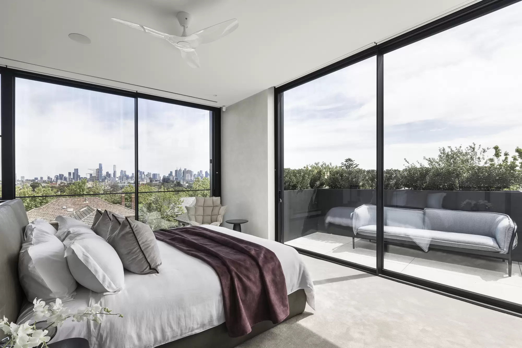 12 Hill Street, Toorak For Sale by Melbourne Sotheby's International Realty - image 13