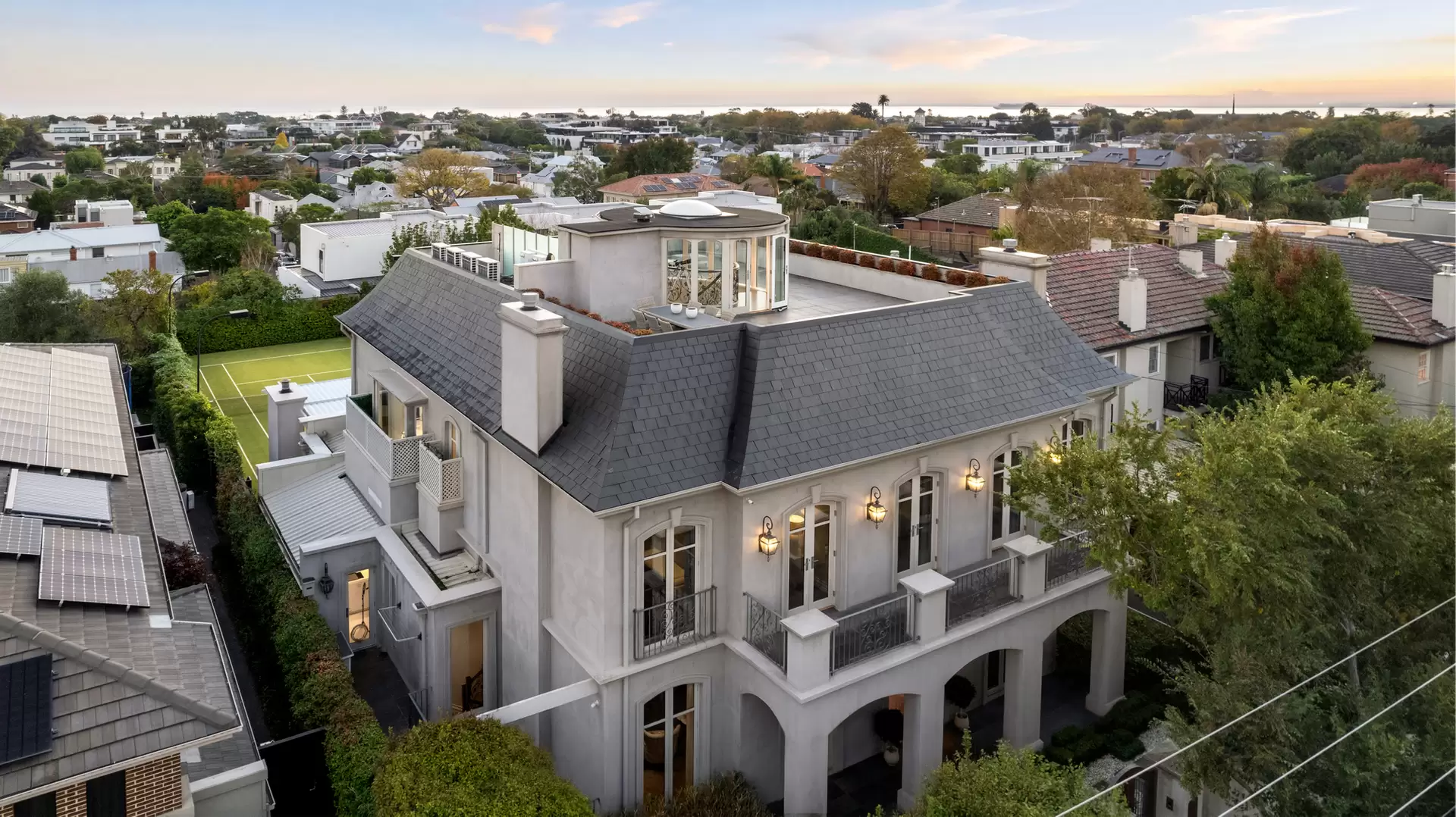 86-88 Wilson Street, Brighton For Sale by Melbourne Sotheby's International Realty - image 1