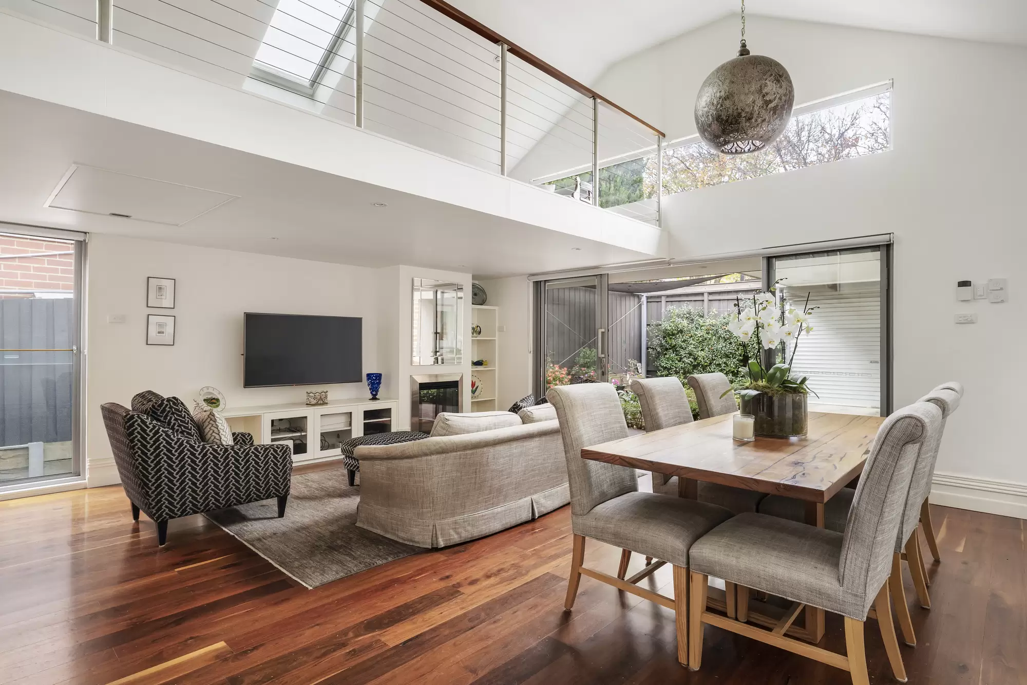 30 Seymour Avenue, Armadale Sold by Melbourne Sotheby's International Realty - image 4