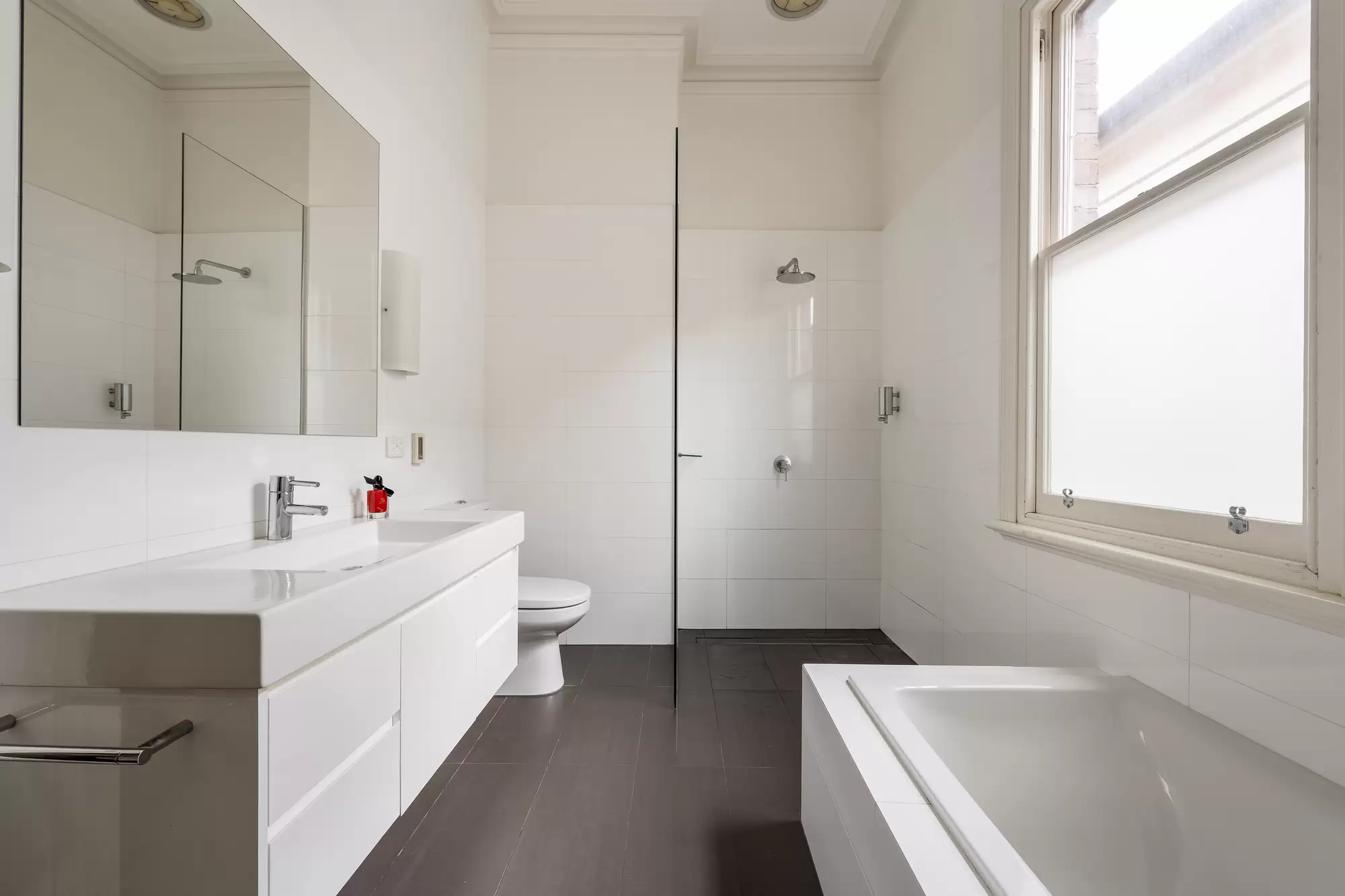 30 Seymour Avenue, Armadale Sold by Melbourne Sotheby's International Realty - image 8