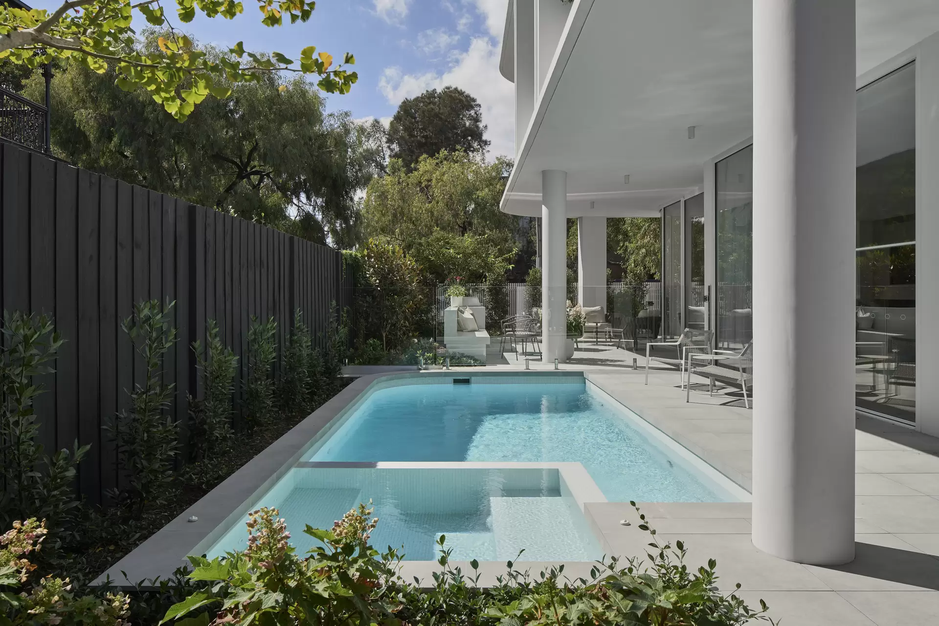 20A Black Street, Brighton For Sale by Melbourne Sotheby's International Realty - image 1