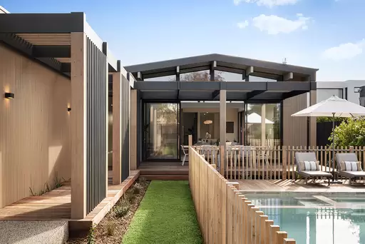 20 Maxwell Street, Blairgowrie For Sale by Melbourne Sotheby's International Realty