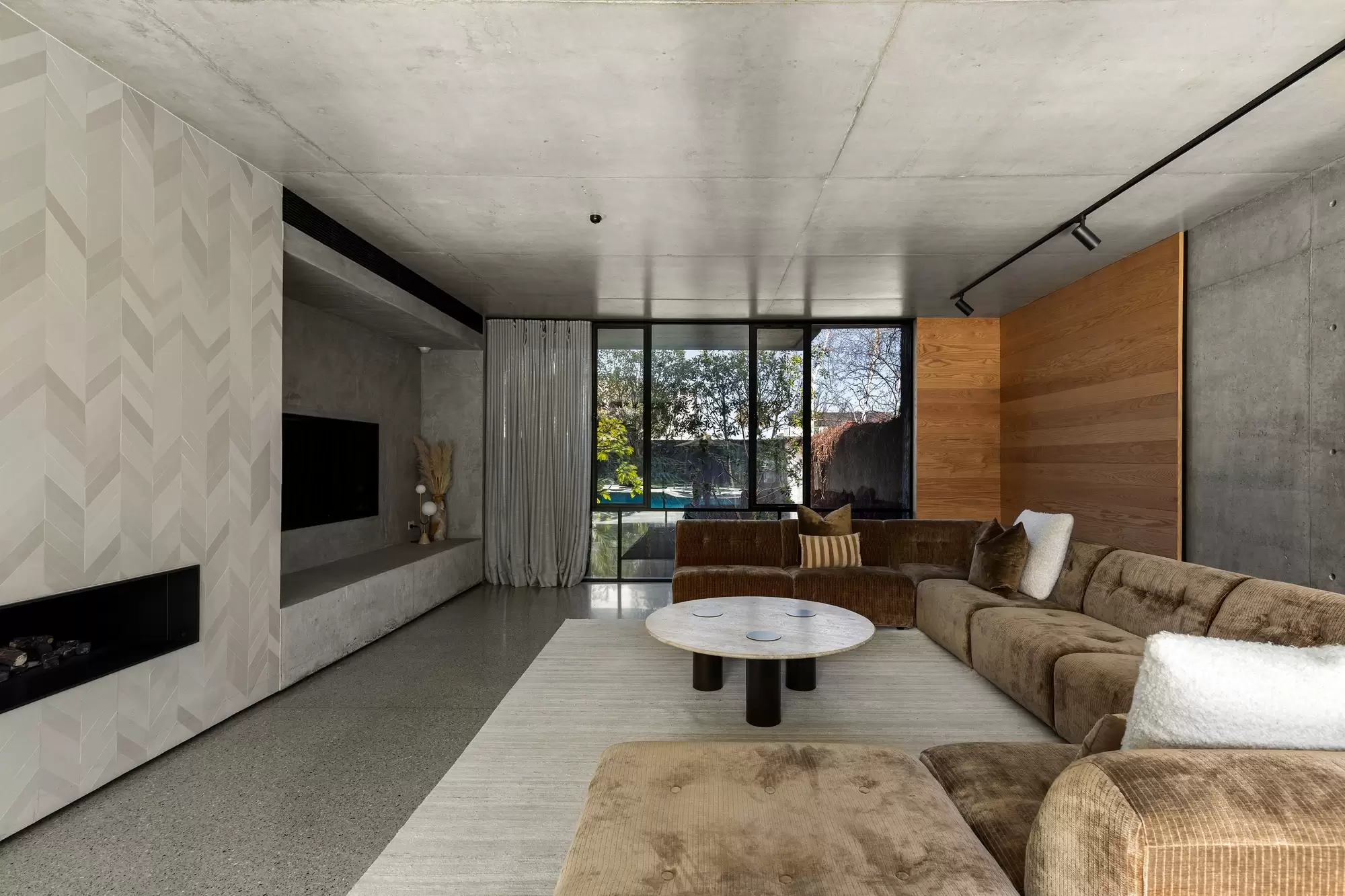 23 Wolseley Grove, Brighton Expressions of Interest by Melbourne Sotheby's International Realty - image 6