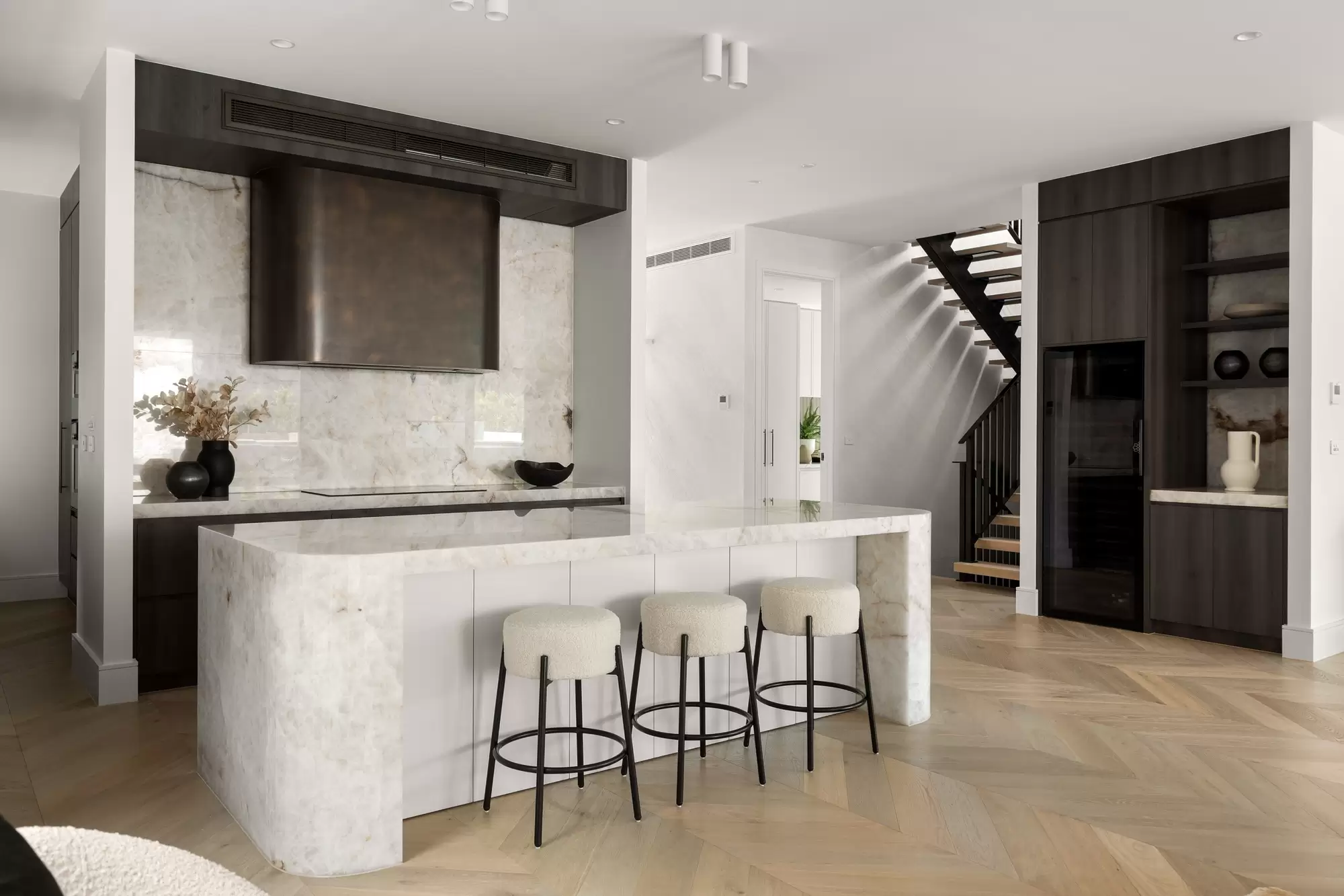 32 Gordon Street, Hampton Expressions of Interest by Melbourne Sotheby's International Realty - image 12