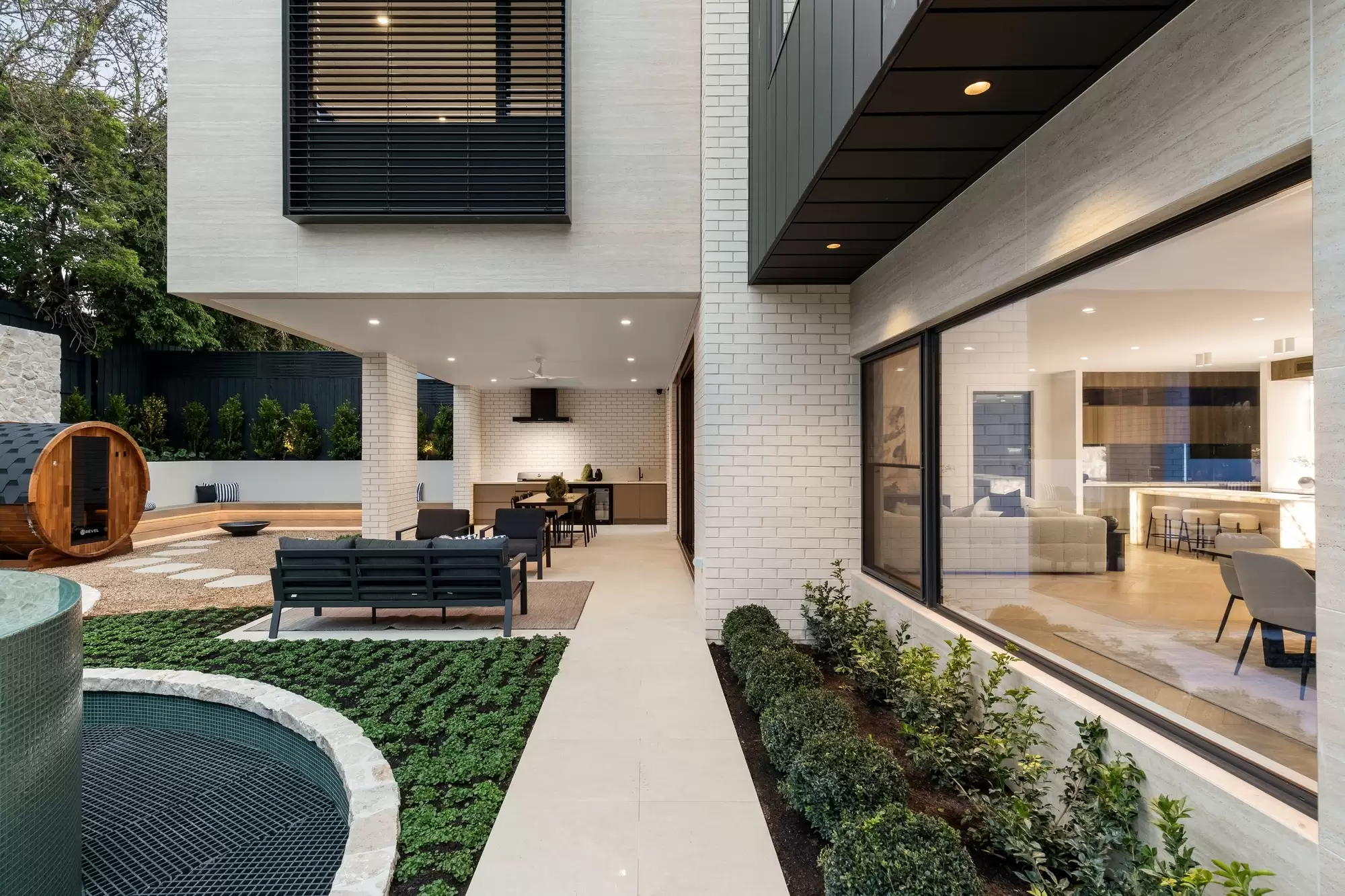 32 Gordon Street, Hampton Expressions of Interest by Melbourne Sotheby's International Realty - image 24