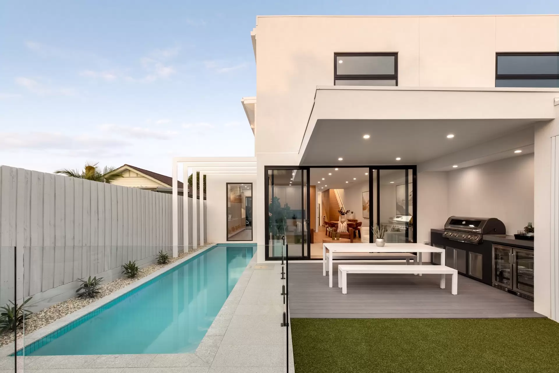 13b North Avenue, Bentleigh For Sale by Melbourne Sotheby's International Realty - image 1