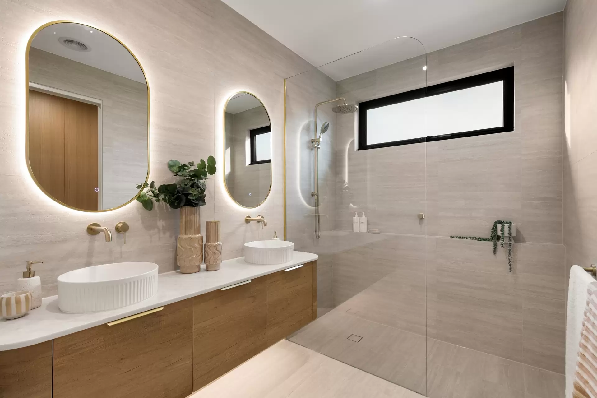 13b North Avenue, Bentleigh For Sale by Melbourne Sotheby's International Realty - image 1
