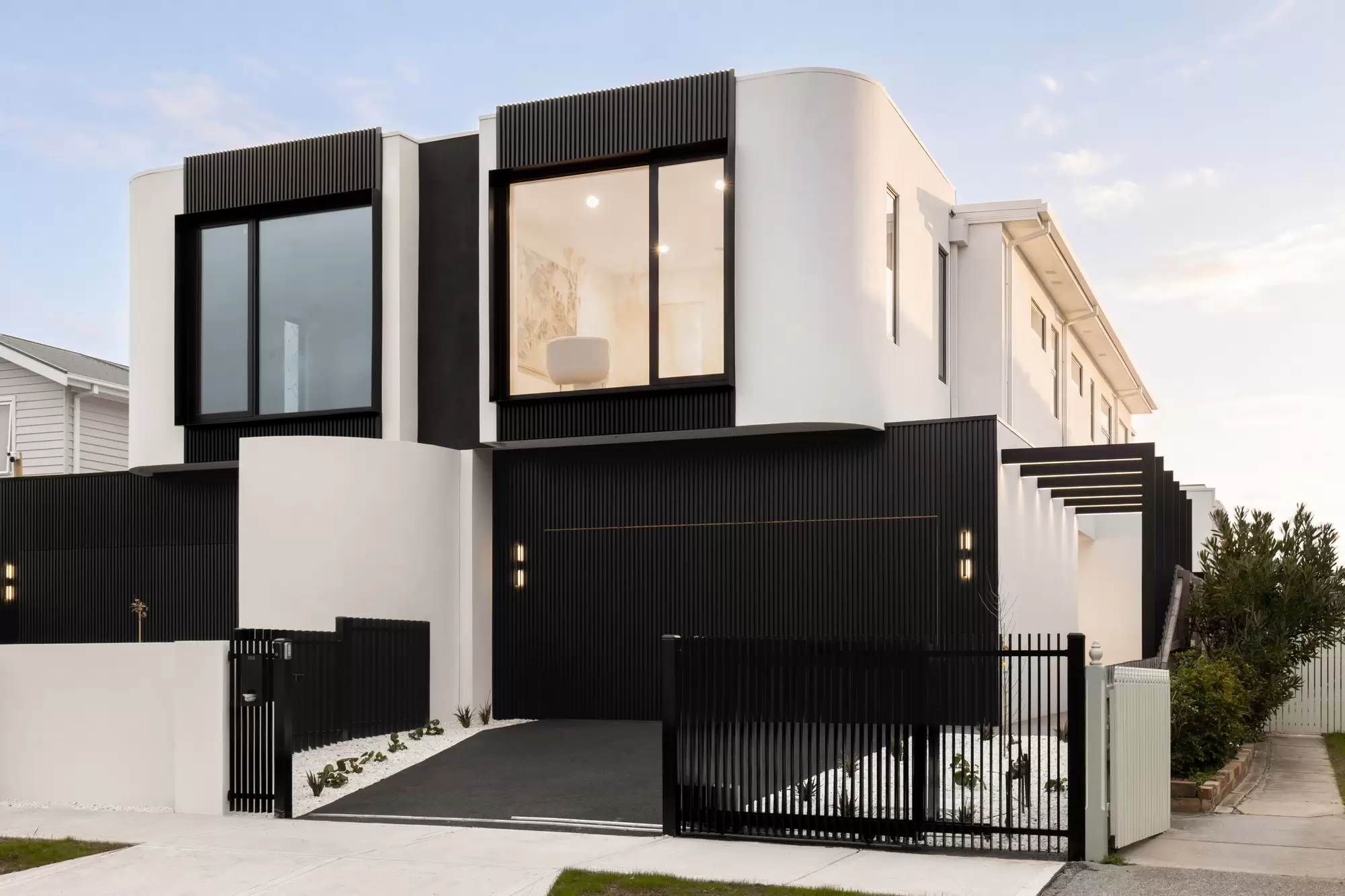 13b North Avenue, Bentleigh For Sale by Melbourne Sotheby's International Realty - image 1