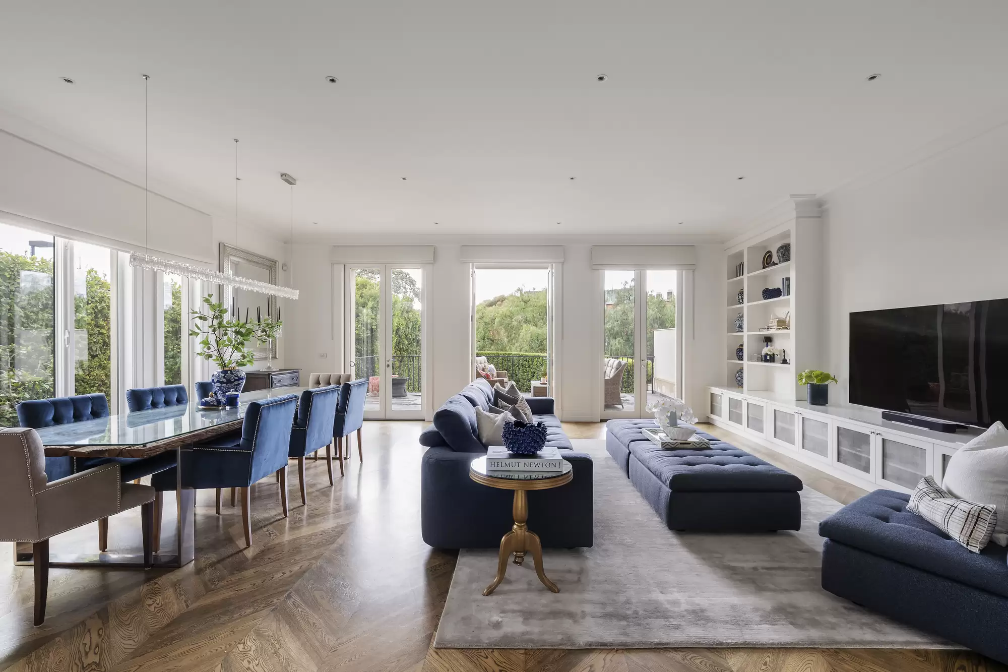 5 Boandyne Court, Toorak For Sale by Melbourne Sotheby's International Realty - image 4