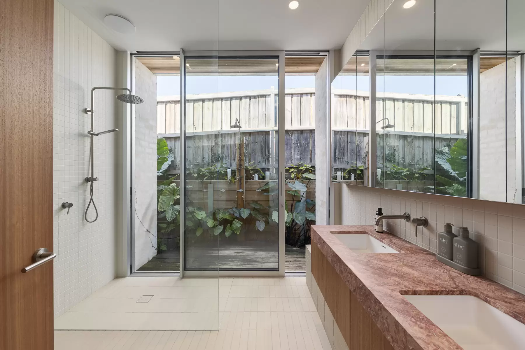 10 Kerferd Avenue, Sorrento For Sale by Melbourne Sotheby's International Realty - image 12