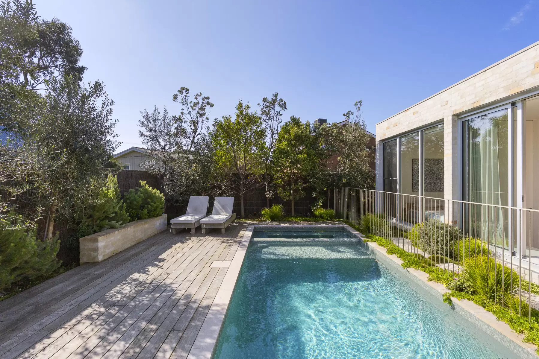 10 Kerferd Avenue, Sorrento For Sale by Melbourne Sotheby's International Realty - image 8