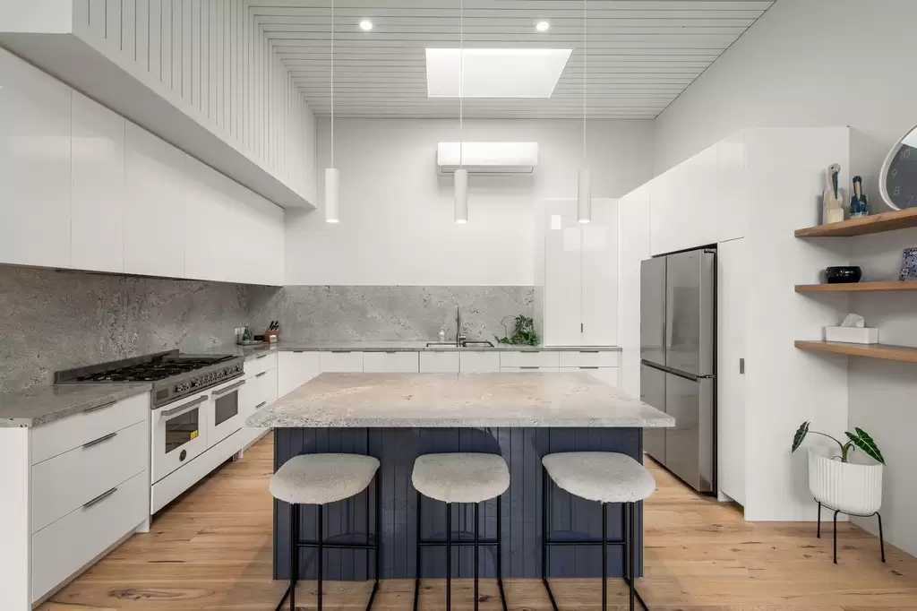 2 Foam Avenue, Blairgowrie For Sale by Melbourne Sotheby's International Realty - image 5