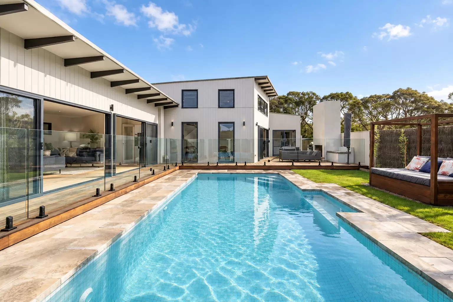 2 Foam Avenue, Blairgowrie For Sale by Melbourne Sotheby's International Realty - image 3