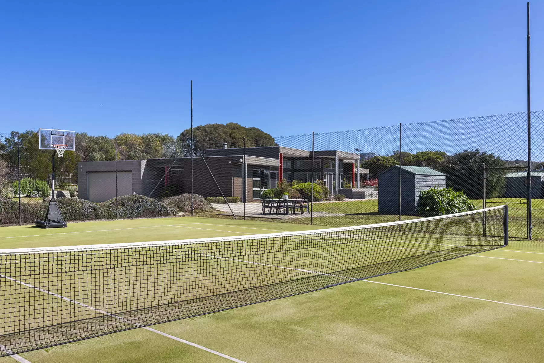 14 Pearse Road, Blairgowrie For Sale by Melbourne Sotheby's International Realty - image 2