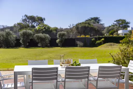 14 Pearse Road, Blairgowrie For Sale by Melbourne Sotheby's International Realty