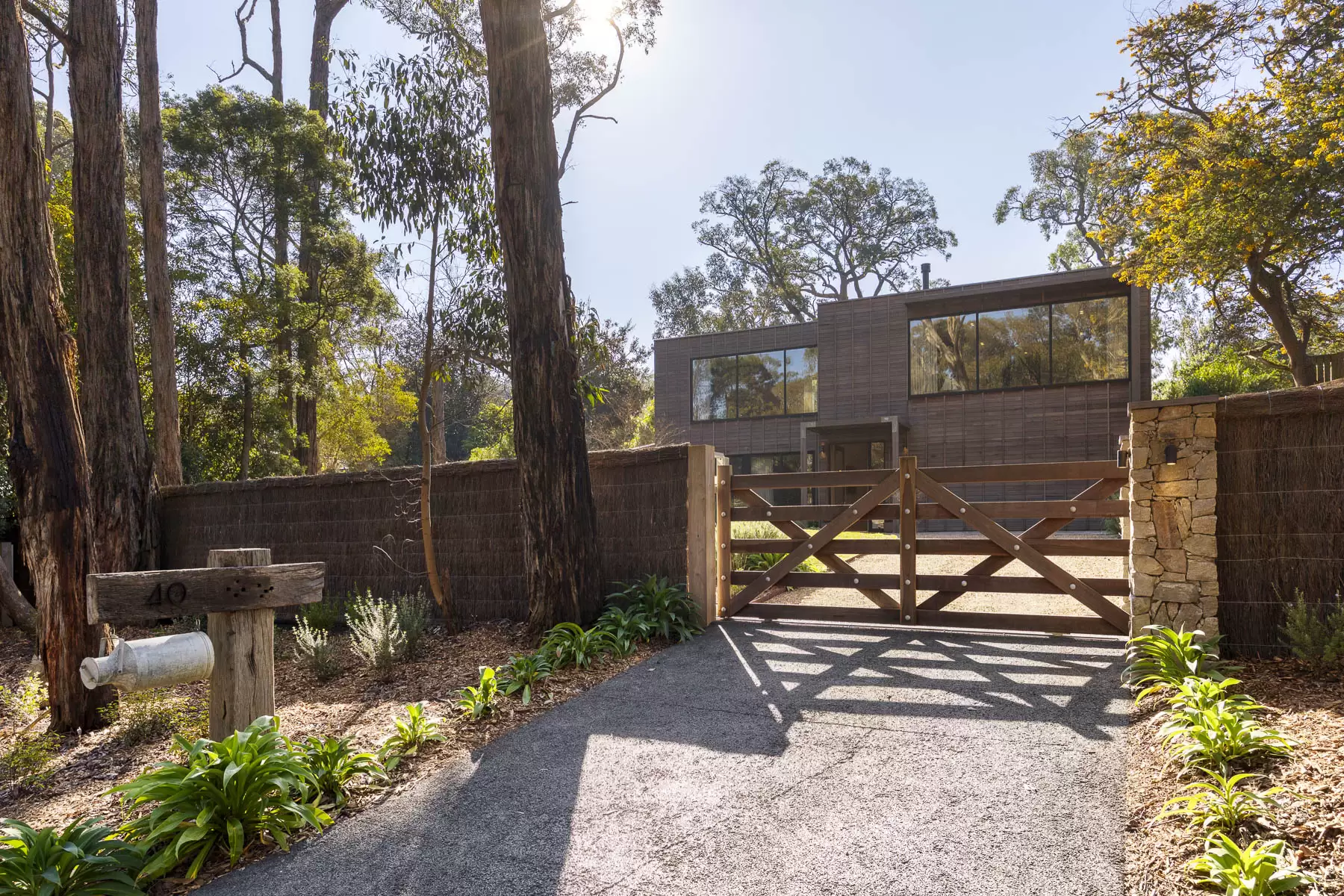 40 Red Hill Road, Red Hill For Sale by Melbourne Sotheby's International Realty - image 20