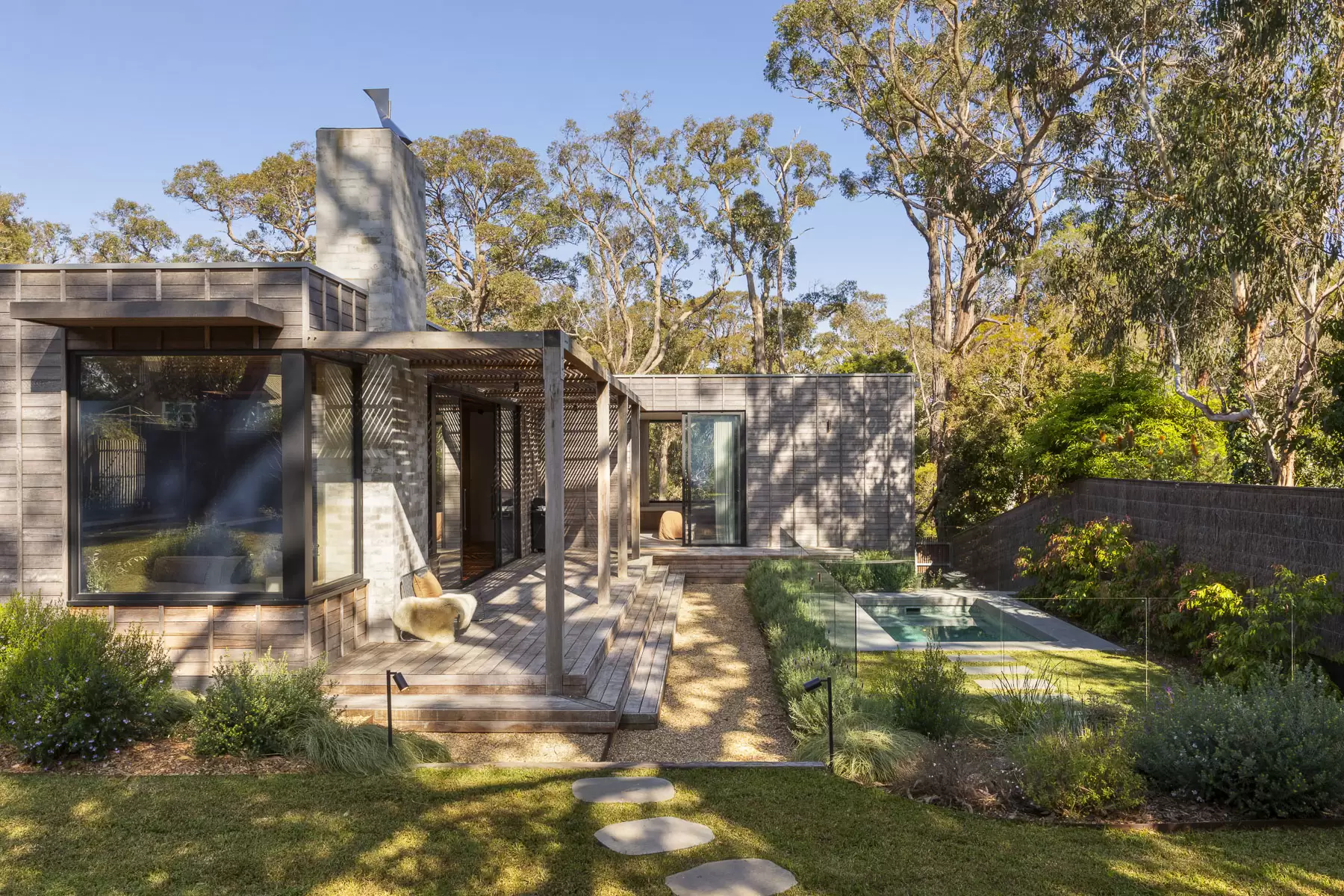 40 Red Hill Road, Red Hill For Sale by Melbourne Sotheby's International Realty - image 2