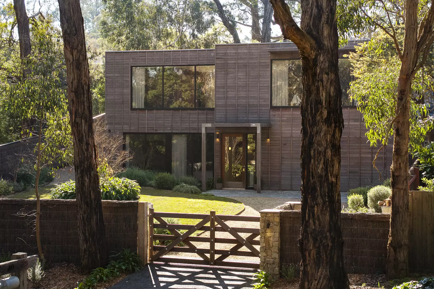 40 Red Hill Road, Red Hill For Sale by Melbourne Sotheby's International Realty - image 19