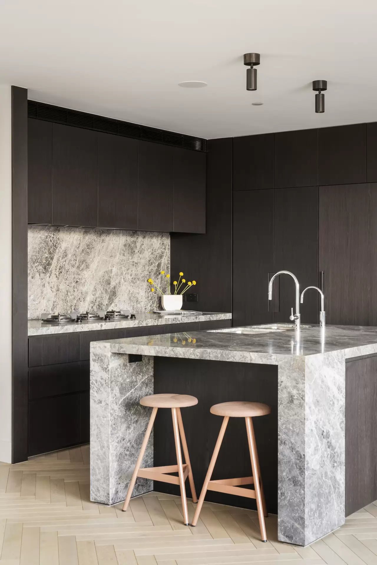 4/16 The Righi, South Yarra Auction by Melbourne Sotheby's International Realty - image 1