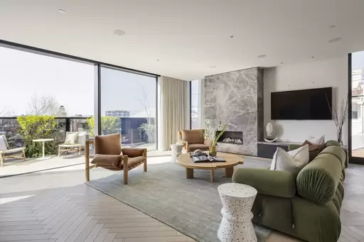 4/16 The Righi, South Yarra Auction by Melbourne Sotheby's International Realty