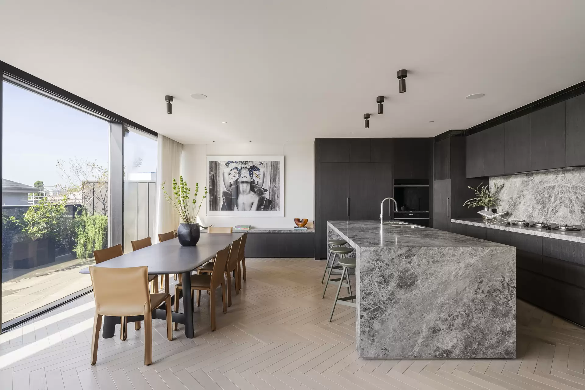 3/16 The Righi, South Yarra Auction by Melbourne Sotheby's International Realty - image 1