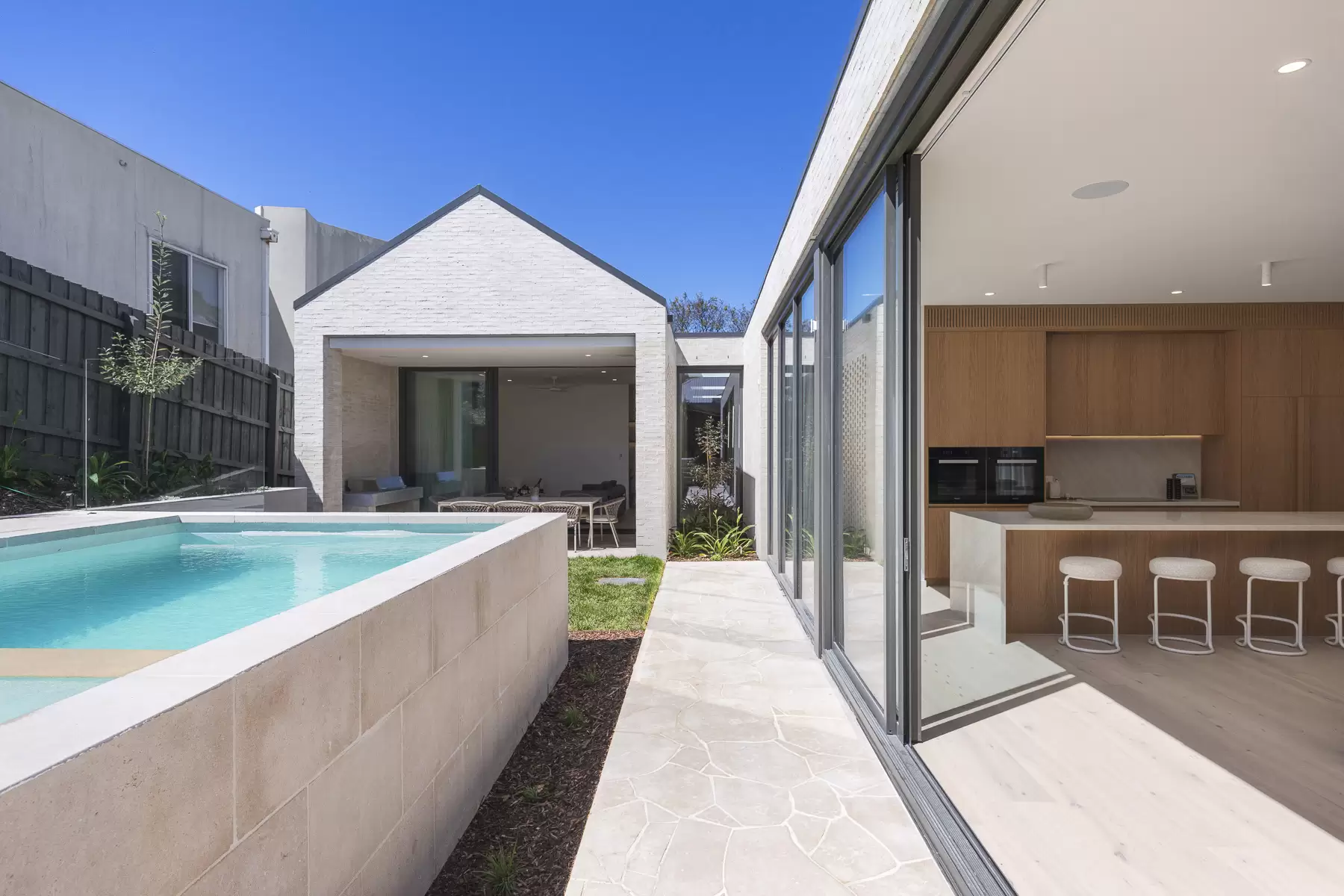 22 Bowen Road, Sorrento For Sale by Melbourne Sotheby's International Realty - image 13